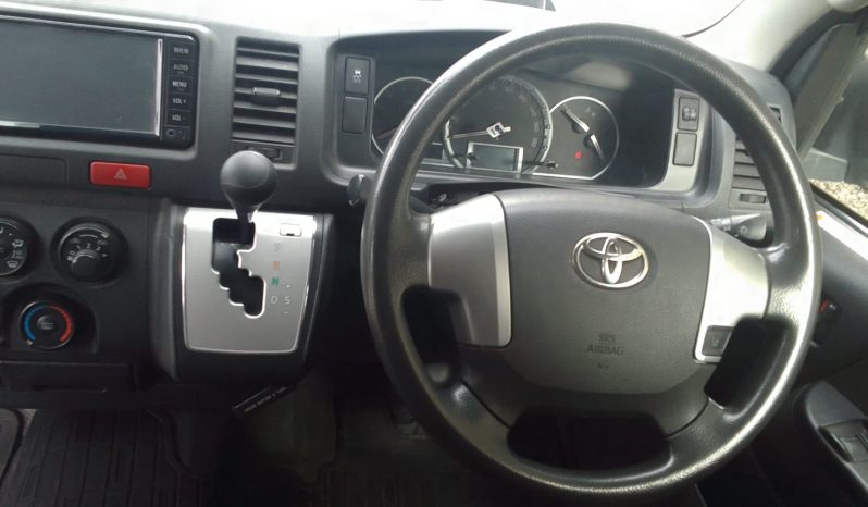 TOYOTA HIACE full